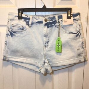 SO Juniors Super Light Wash High Rise Cuffed Shortie Shorts Size 15